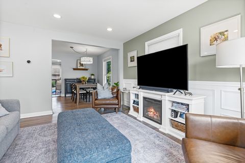 Tiny photo for 2300 S 2nd Avenue, North Riverside, IL 60546 (MLS # 12463614)