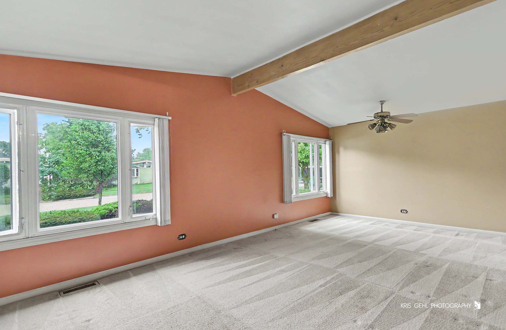 16 W Jeffery Avenue