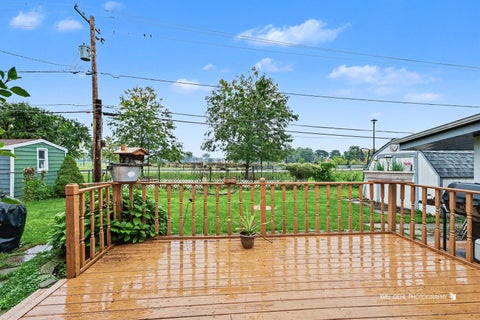 Tiny photo for 16 W Jeffery Avenue, Wheeling, IL 60090 (MLS # 12773581)
