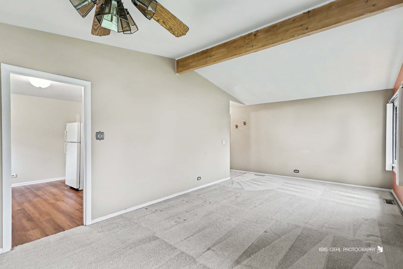 16 W Jeffery Avenue