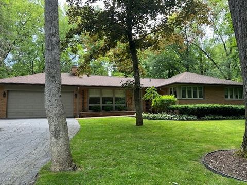 Single Family Residence in Lincolnshire IL 87 Oakwood Lane.jpg