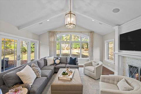 Tiny photo for 1255 Forest Glen Drive N, Winnetka, IL 60093 (MLS # 12605782)