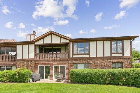 Tiny photo for Palos Park, IL 60464 (MLS # 12622662)