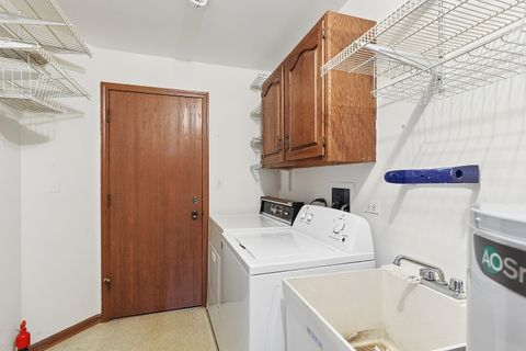Tiny photo for Palos Park, IL 60464 (MLS # 12622662)