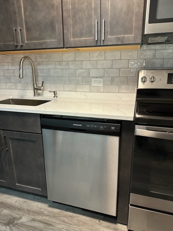 2020 N Lincoln Park West 2C