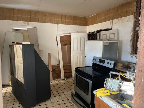 Tiny photo for 315 Butler Street, Metropolis, IL 62960 (MLS # 12564849)