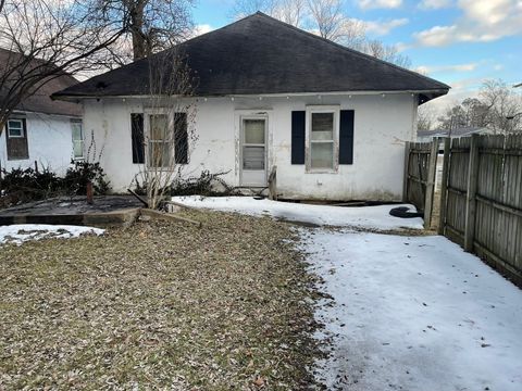 Tiny photo for 315 Butler Street, Metropolis, IL 62960 (MLS # 12564849)