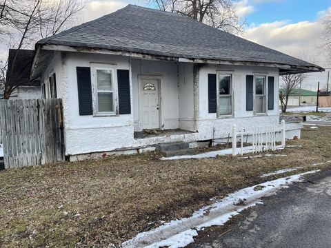 Tiny photo for 315 Butler Street, Metropolis, IL 62960 (MLS # 12564849)