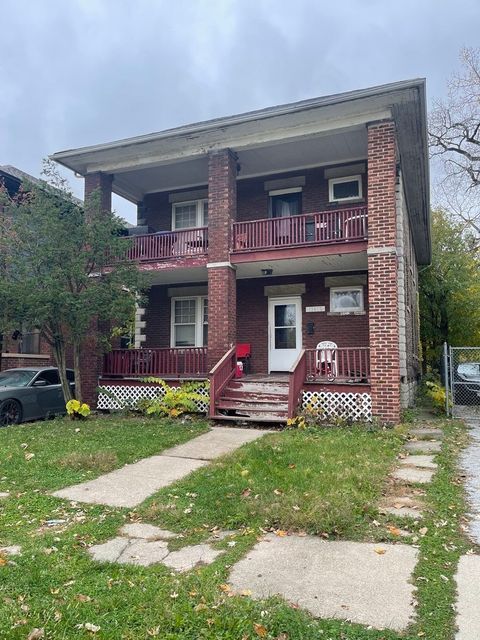 15616 Loomis Avenue Harvey IL 60426