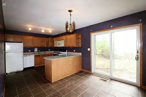 Tiny photo for 319 Dean Circle, Bolingbrook, IL 60440 (MLS # 12624716)