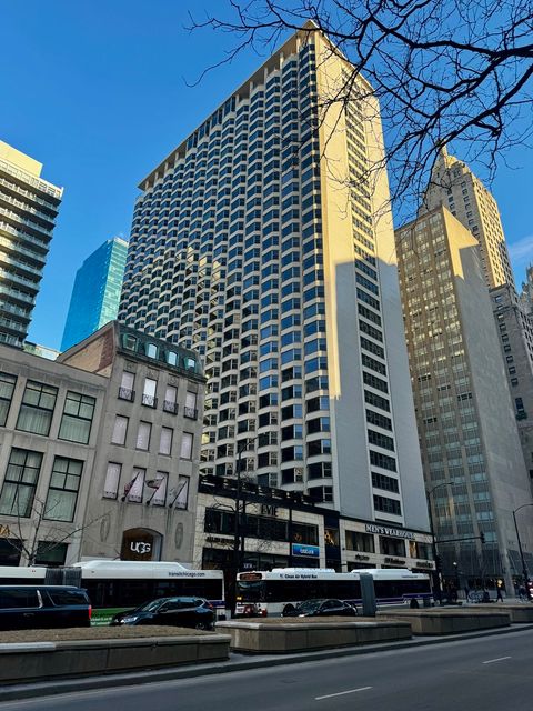 Photo of 535 N Michigan Avenue #2511, Chicago, IL 60611 (MLS # 12580736)