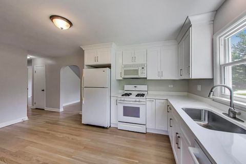 Tiny photo for 22118 N Prairie Road, Lincolnshire, IL 60069 (MLS # 12375941)