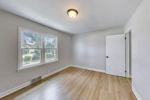 Tiny photo for 22118 N Prairie Road, Lincolnshire, IL 60069 (MLS # 12375941)