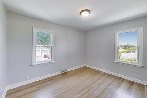 Tiny photo for 22118 N Prairie Road, Lincolnshire, IL 60069 (MLS # 12375941)