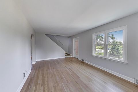 Tiny photo for 22118 N Prairie Road, Lincolnshire, IL 60069 (MLS # 12375941)