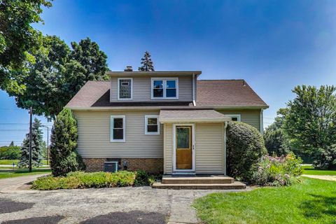 Tiny photo for 22118 N Prairie Road, Lincolnshire, IL 60069 (MLS # 12375941)