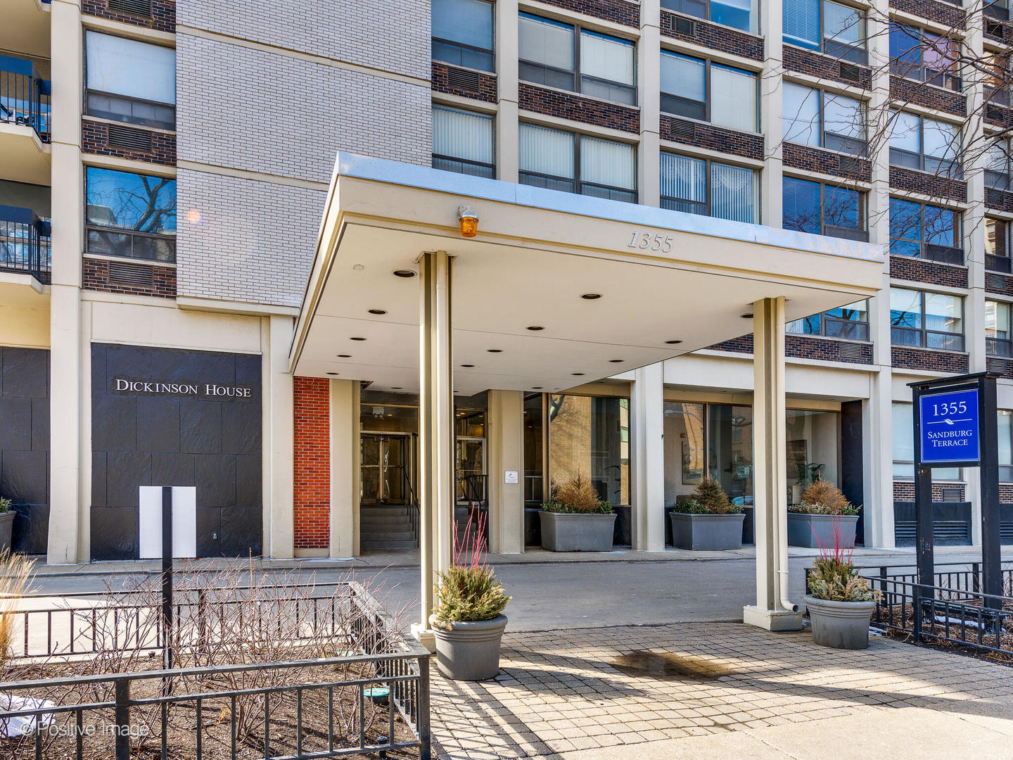 1355 N Sandburg Terrace 2201D