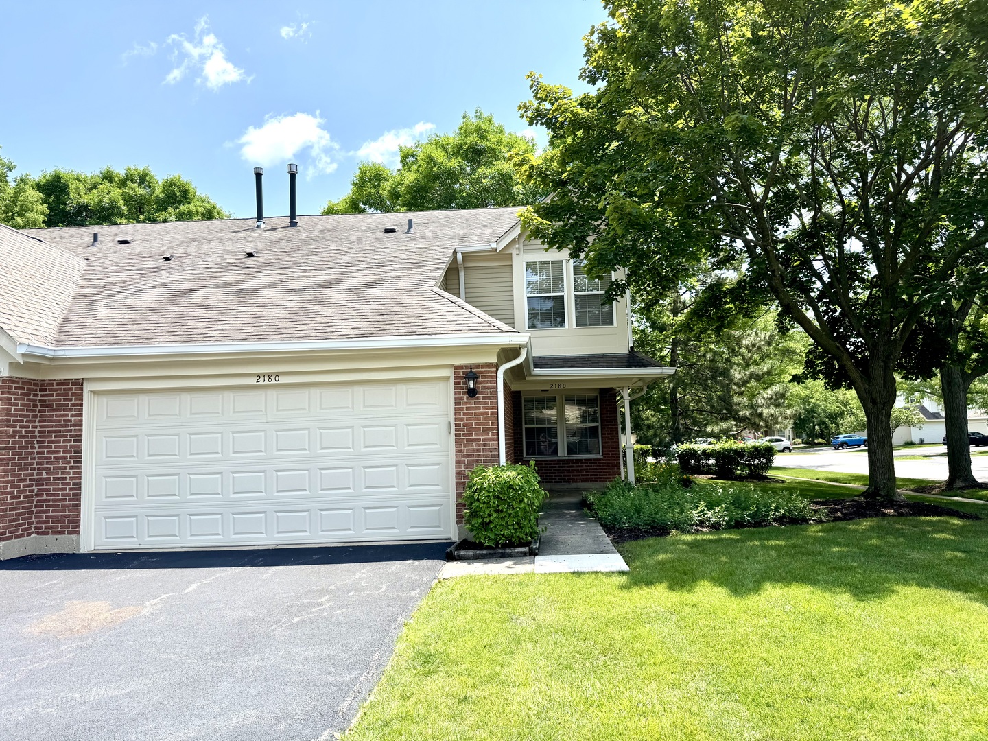 2180 Camden Lane
