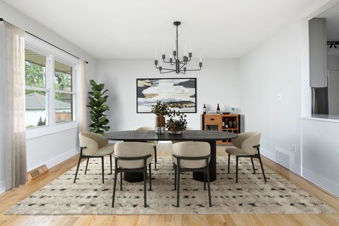 Tiny photo for 4009 Forest Avenue, Brookfield, IL 60513 (MLS # 12484756)