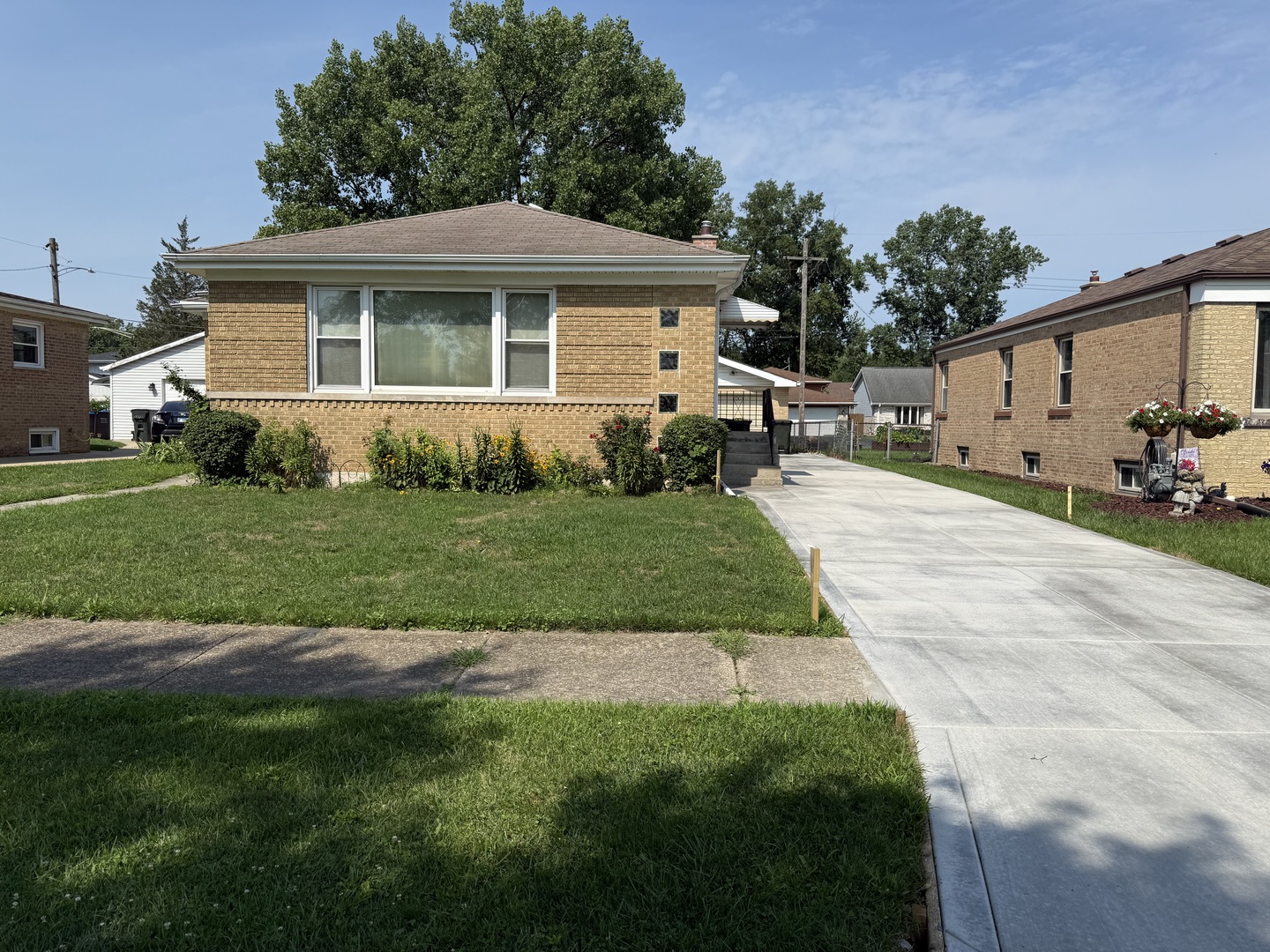 3144 Willow Road