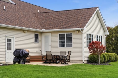 Tiny photo for 2608 E Hill Drive, Rock Falls, IL 61071 (MLS # 12622910)