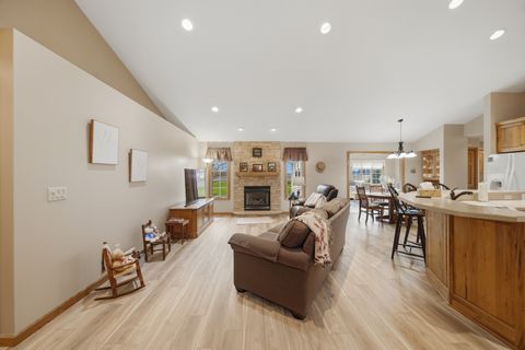 Tiny photo for 2608 E Hill Drive, Rock Falls, IL 61071 (MLS # 12622910)