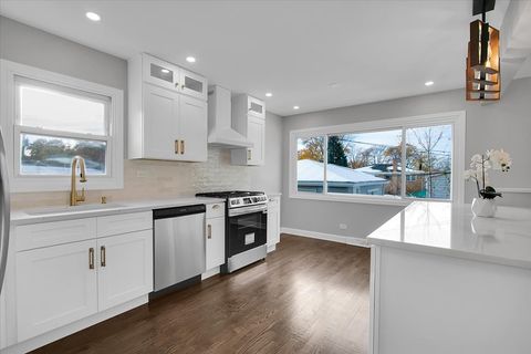 Tiny photo for 11524 S Kildare Avenue, Alsip, IL 60803 (MLS # 12516164)