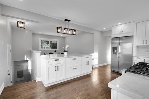 Tiny photo for 11524 S Kildare Avenue, Alsip, IL 60803 (MLS # 12516164)