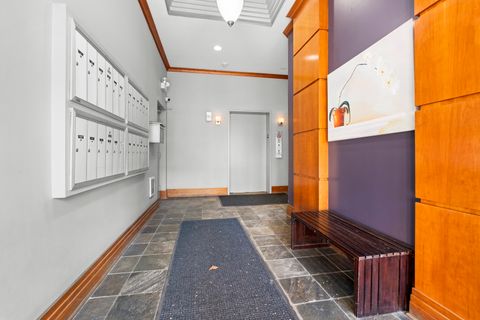 Tiny photo for 1355 W WASHINGTON Boulevard #4D, Chicago, IL 60607 (MLS # 12494902)