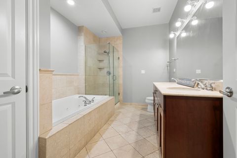 Tiny photo for 1355 W WASHINGTON Boulevard #4D, Chicago, IL 60607 (MLS # 12494902)