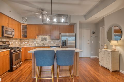 Tiny photo for 900 LEE Street #202, Des Plaines, IL 60016 (MLS # 12621603)