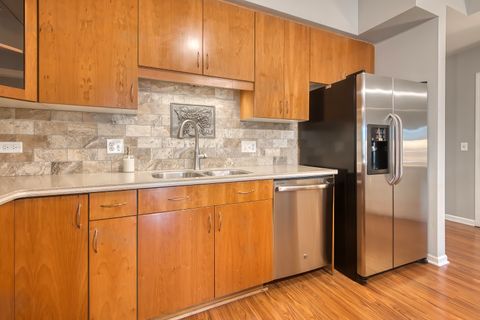 Tiny photo for 900 LEE Street #202, Des Plaines, IL 60016 (MLS # 12621603)