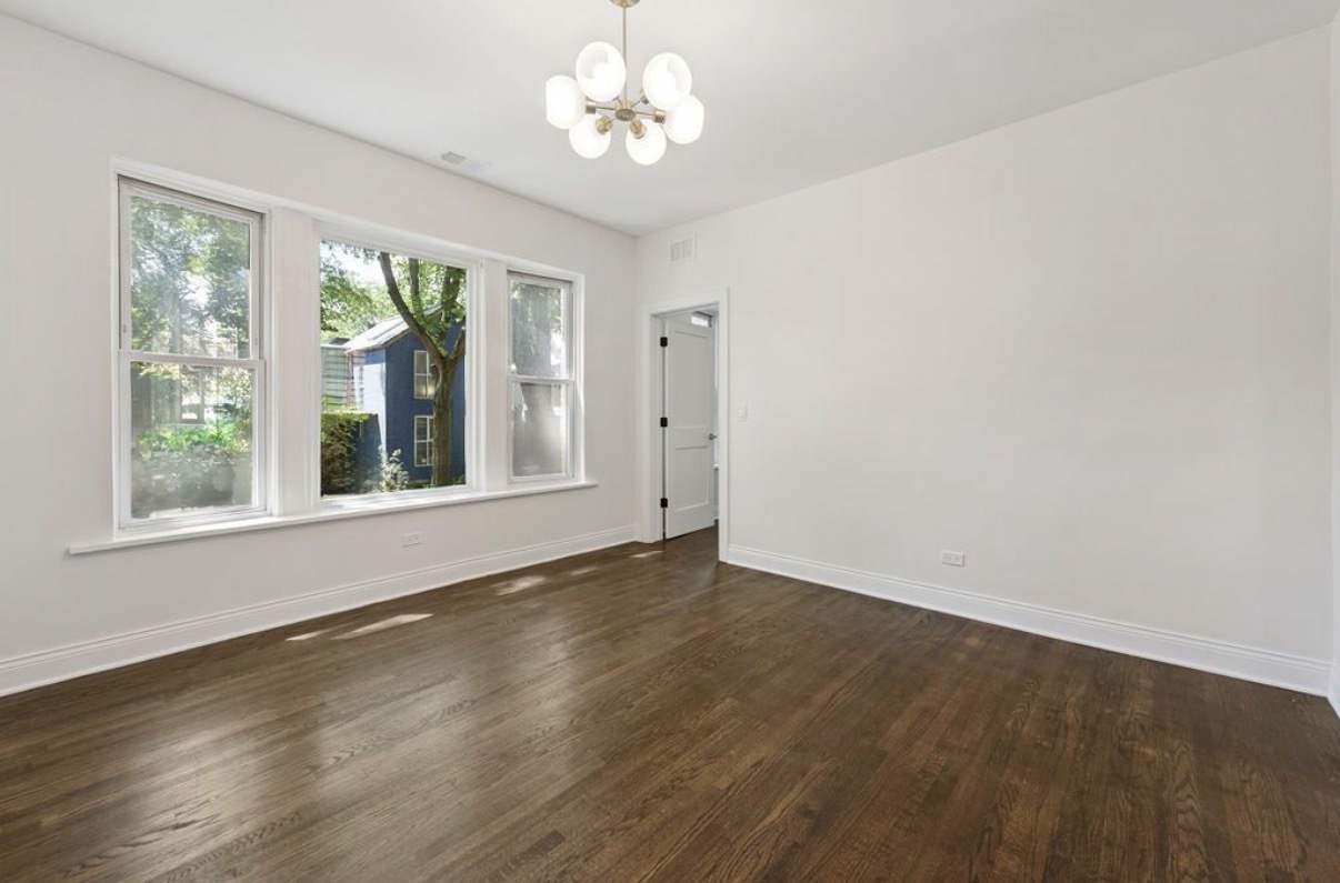 1340 W Hollywood Avenue 3
