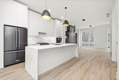 Tiny photo for 4214 W Belmont Avenue #5, Chicago, IL 60641 (MLS # 12595451)