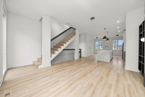 Tiny photo for 4214 W Belmont Avenue #5, Chicago, IL 60641 (MLS # 12595451)