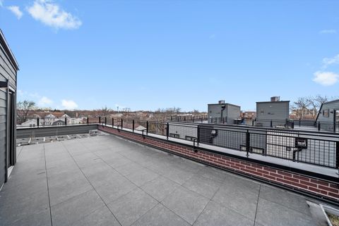 Tiny photo for 4214 W Belmont Avenue #5, Chicago, IL 60641 (MLS # 12595451)