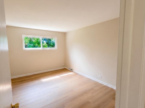 Tiny photo for 270 N Dover Lane, Des Plaines, IL 60018 (MLS # 12750904)
