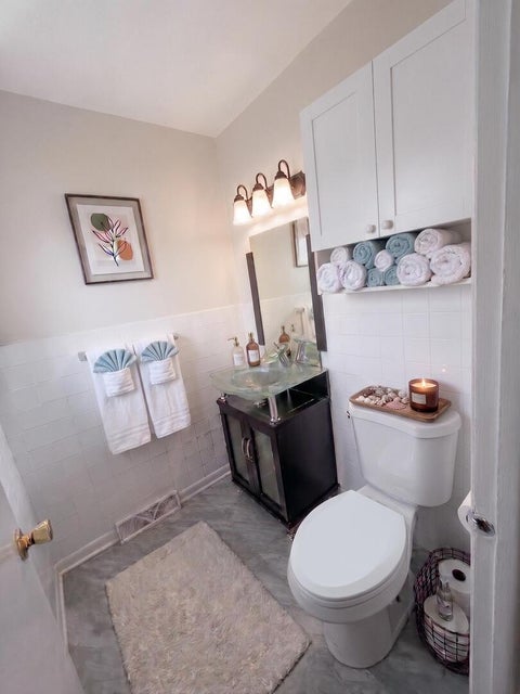 Tiny photo for 270 N Dover Lane, Des Plaines, IL 60018 (MLS # 12750904)