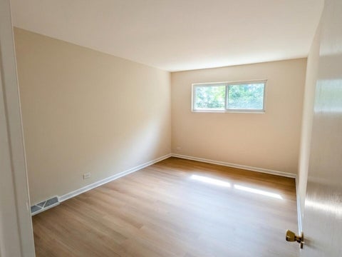 Tiny photo for 270 N Dover Lane, Des Plaines, IL 60018 (MLS # 12750904)