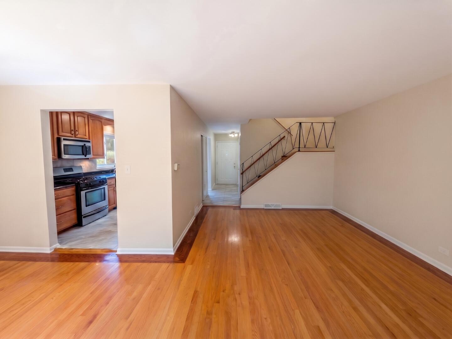 270 N Dover Lane