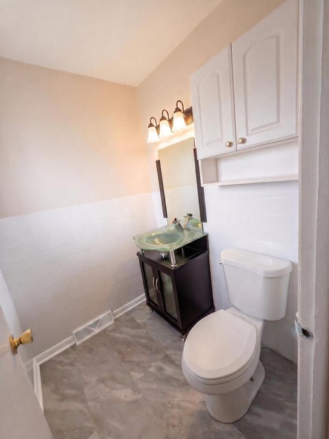 Tiny photo for 270 N Dover Lane, Des Plaines, IL 60018 (MLS # 12750904)