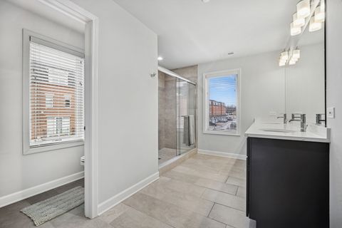 Tiny photo for 1251 Gateway Court, Northbrook, IL 60062 (MLS # 12543433)