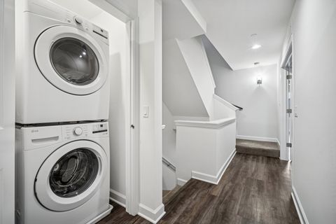 Tiny photo for 1251 Gateway Court, Northbrook, IL 60062 (MLS # 12543433)