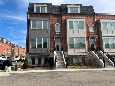 1251 Gateway Court Northbrook IL 60062