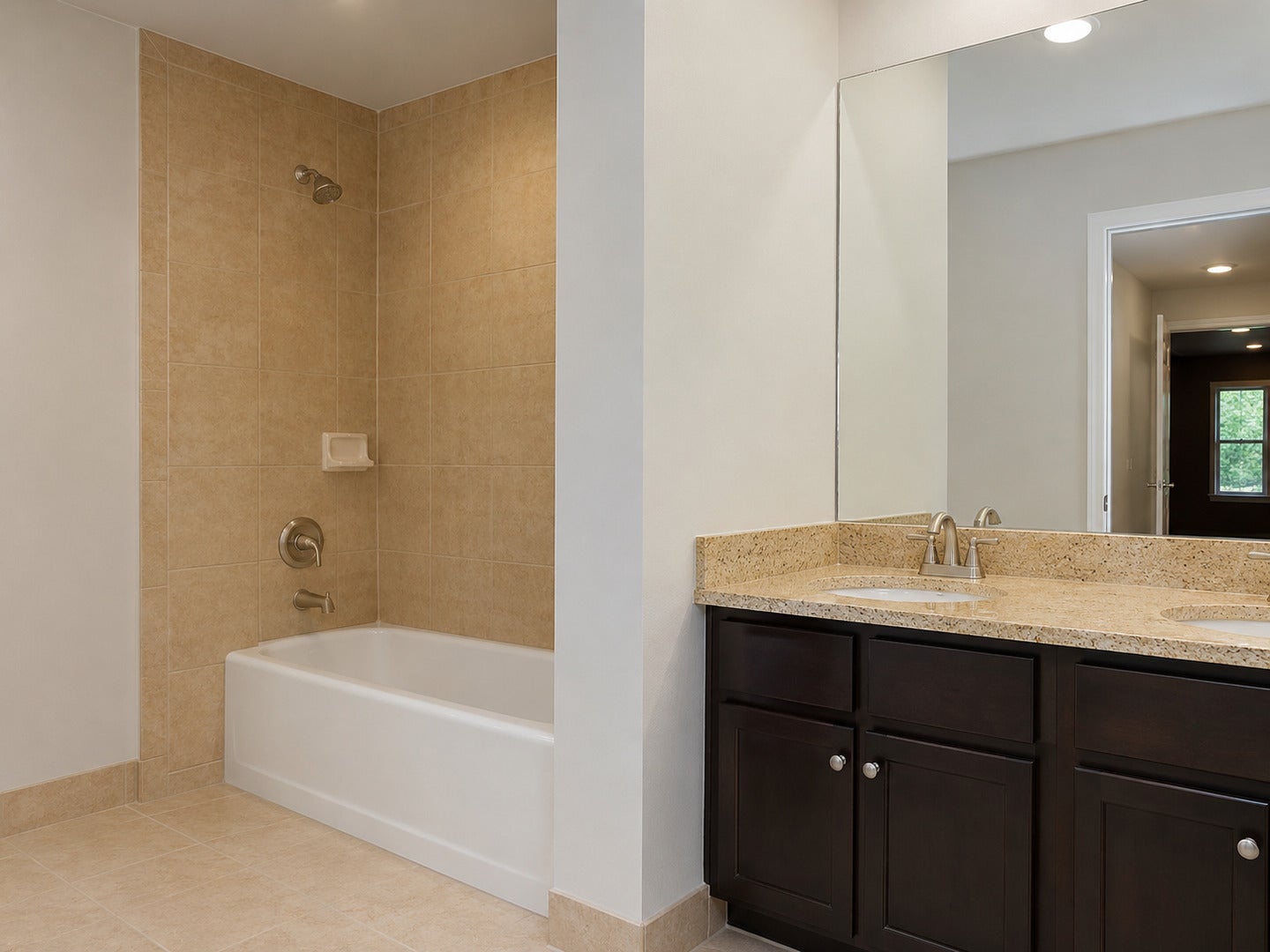 130 N Garland Court 1104