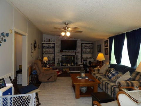 Tiny photo for 1117 Cannon Lane, Harrisburg, IL 62946 (MLS # 100539027)