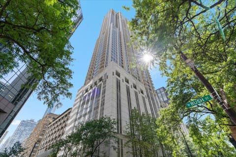 Photo of 55 E ERIE Street #1705, Chicago, IL 60611 (MLS # 12670200)