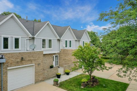 A home in Orland Hills