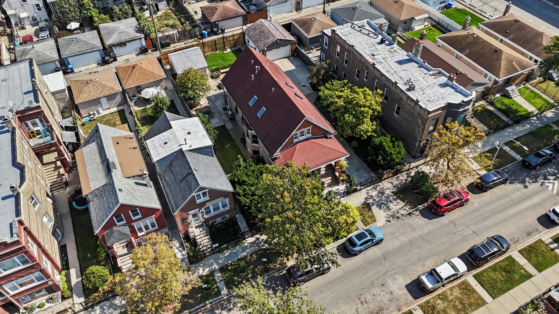 1529 N Harding Avenue