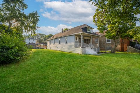 Tiny photo for 9131 S Blackstone Avenue, Chicago, IL 60619 (MLS # 12449671)